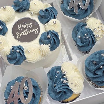 Bento Cake + 5 Cupcakes (for 10-12pp)
