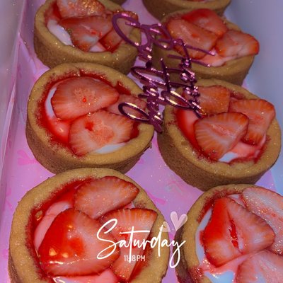 Sweetly Crafted Cookies 