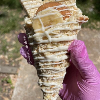 Banana Pudding Crunch Stuffed Cheesecake Waffle Cone 