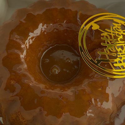Caramel lemon Cake