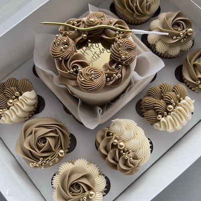 Mini Cake And Cupcakes Box