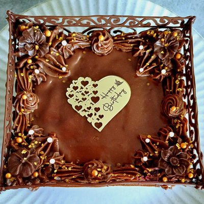 All About Chocolate Small