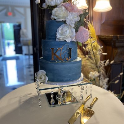 3 Tier Cakes 
