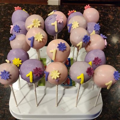 Cake Pops & Rice krispy treats