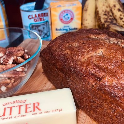 Banana Pecan/walnut  Bread