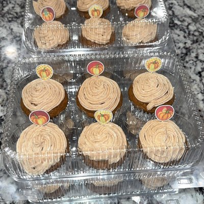 Pumkin spice cupcakes