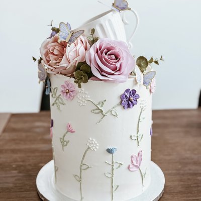 Tea/ Floral Cake 