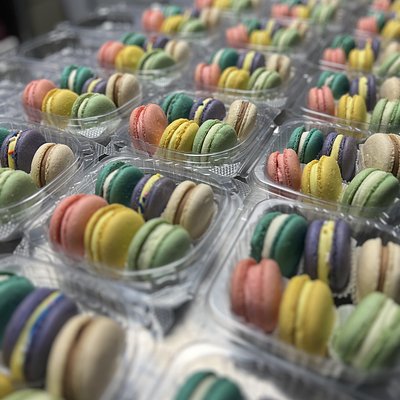 Cheesecake Filled Macarons