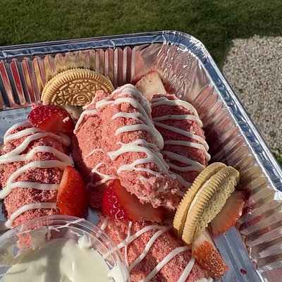 New ! Med Strawberry Crunch  Apples 🍎 