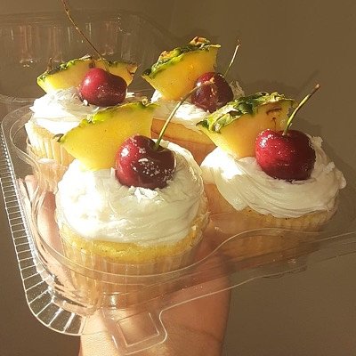 Piña Colada Cupcakes