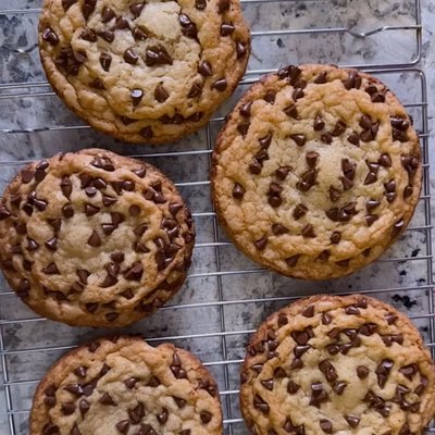 Nutella Stuffed Chocolate Chip Cookies