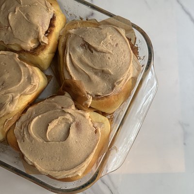 Dirty Chai Cinnamon Rolls