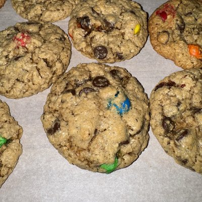 Monster Cookies
