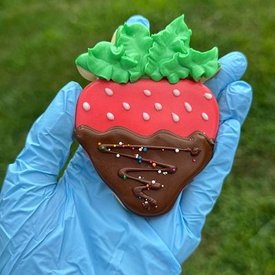 Chocolate Covered Strawberry Sugar cookies 