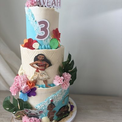Three Tier Cakes 