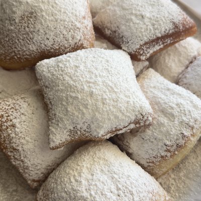 Beignets (12 Pack-Dozen)
