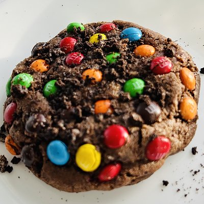 Chocolate Crumble Candy Cookie