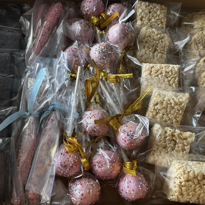 Tailgate Treat Box 