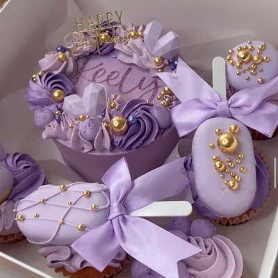 Bento Box (5 Cupcakes)