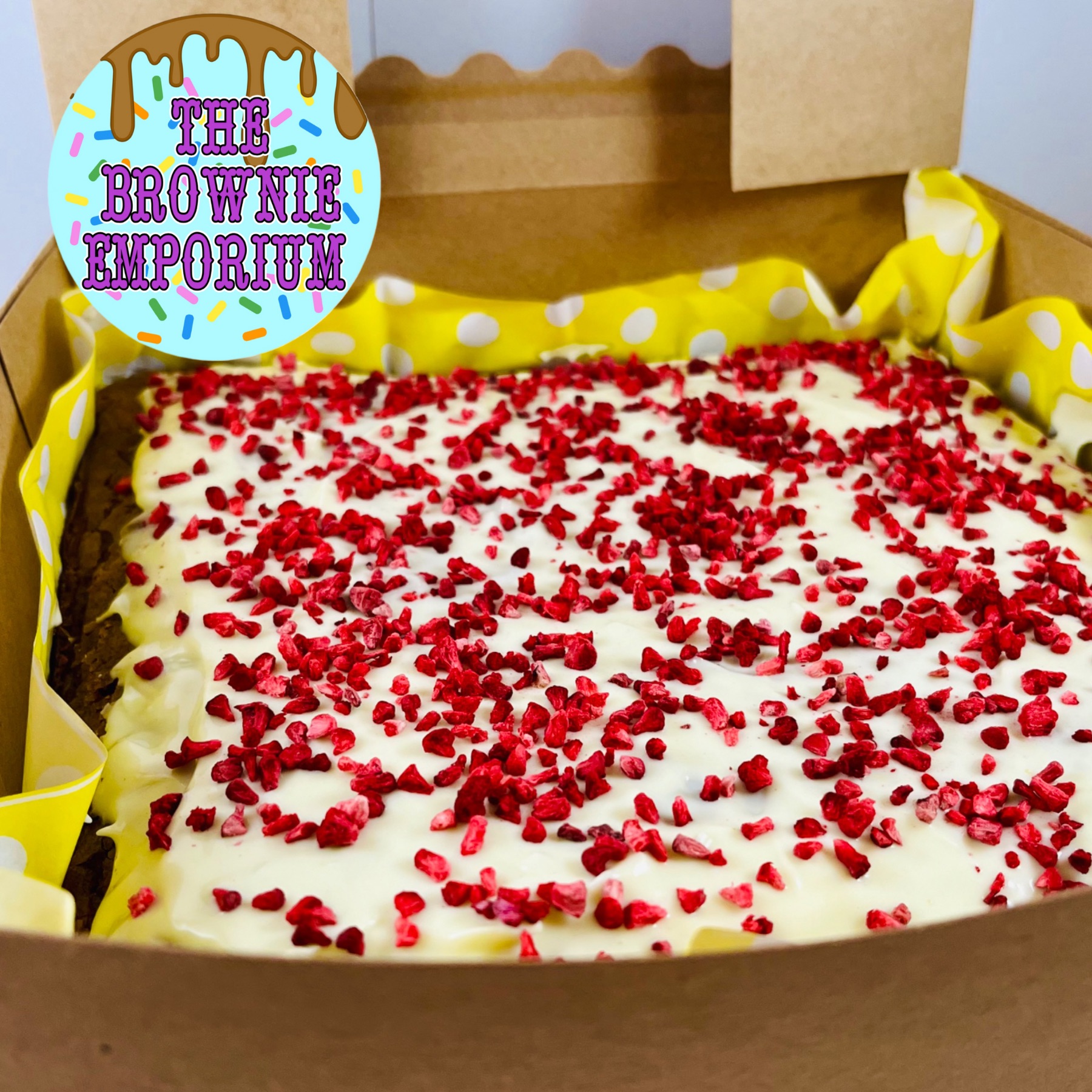 The Brownie Emporiums White Chocolate & Raspberry Enchantment
