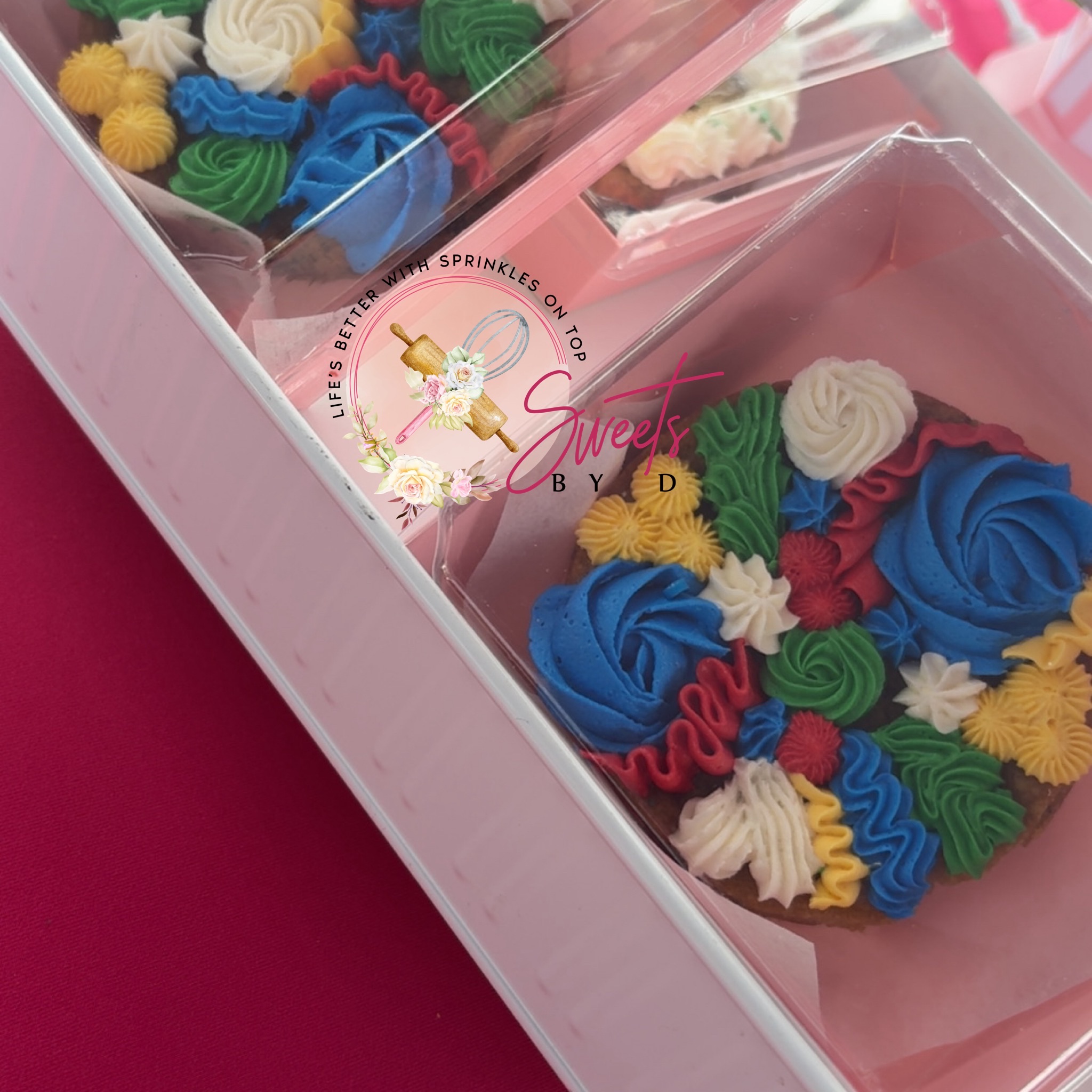 Mini Cookie Cakes 