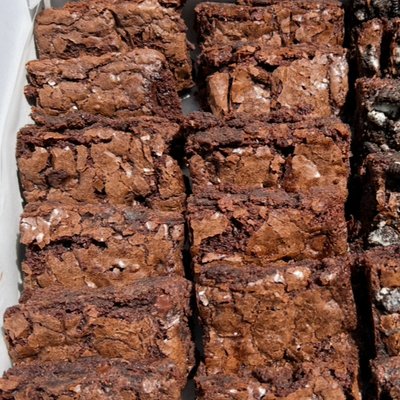Fudge Brownies (12)