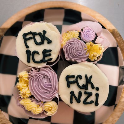 Fck Ice 4 Pc Cupcake set 