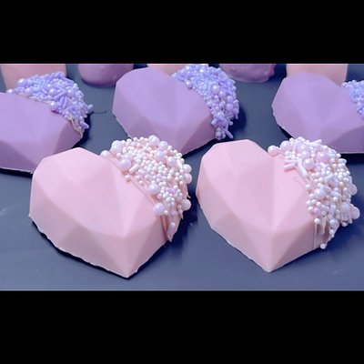 Dozen Heart Cakesicles 