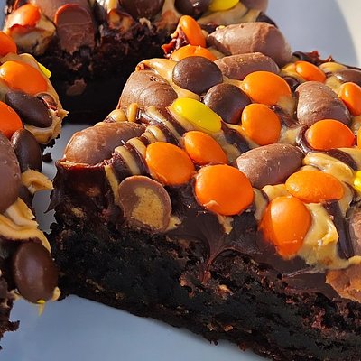 LOADED Reese's Brownies