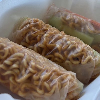 3CT Spicy Noodle Springrolls