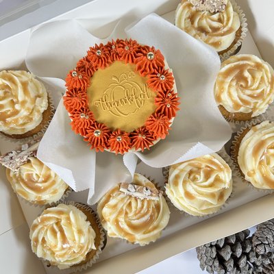 Brown Butter Pumpkin Toffee Cupcakes 