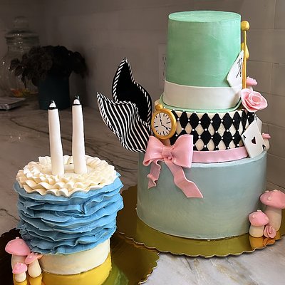 Smash Cake & Main Cake Bundle