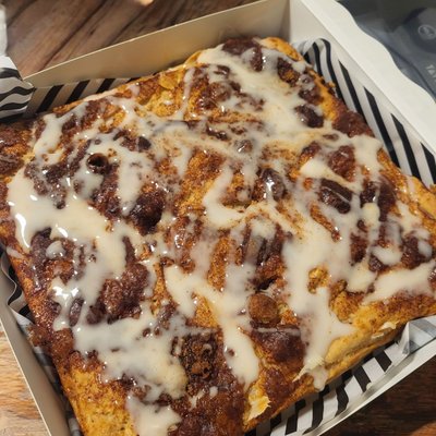  *Focaccia Bread - Cinnamon Swirl (vegan)
