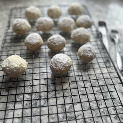 Snowball Cookie