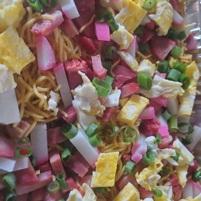 Fried Noodles Bento Plate