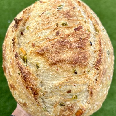 Jalapeño Cheddar Sourdough 