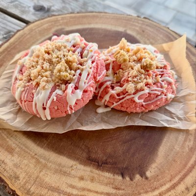 Dozen Strawberry Crunch Cookies 