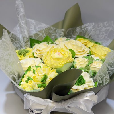 Hello Yellow Bouquet (1 Dozen)