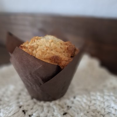 Pumpkin Biscoff Crumble Muffins