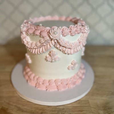 6” Triple-Layer cake (serves 8-12) 
