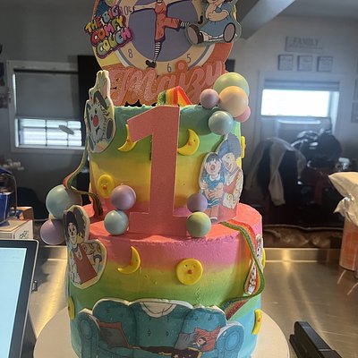Comfy Couch Theme Cake