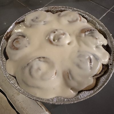 Classic Cinnamon Roll (4 Count) 