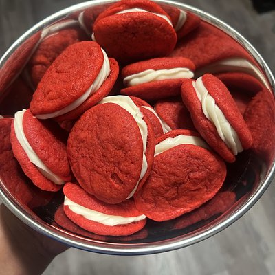 Red Velvet Cakesters 