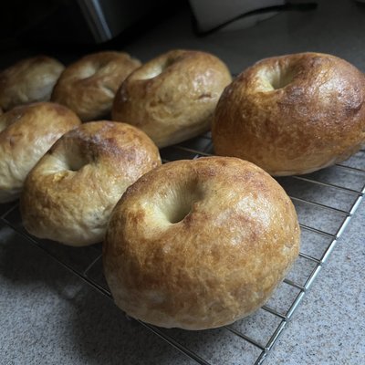 Cinnamon Raisin Bagels