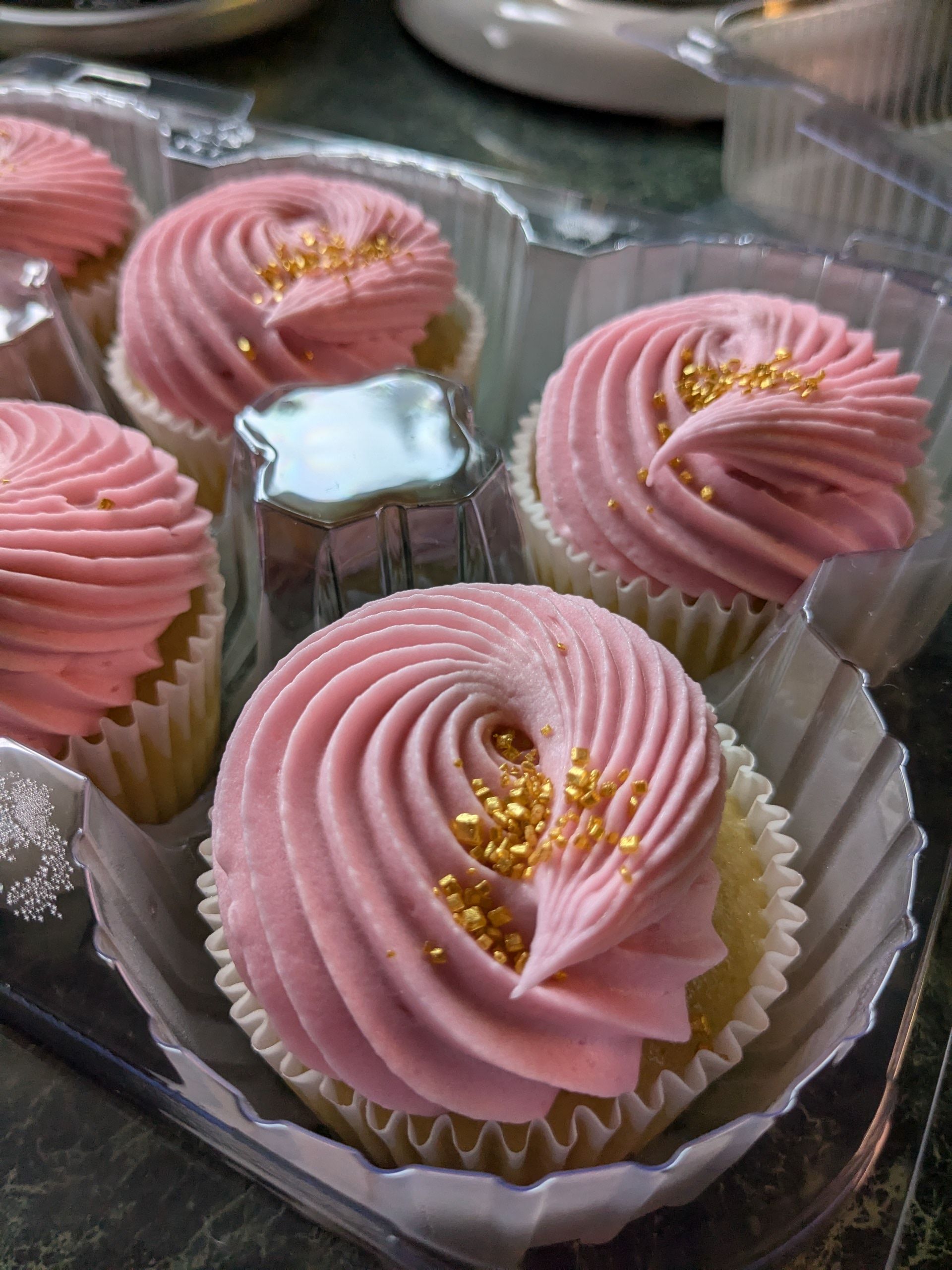 Dozen Cupcakes 