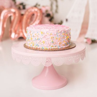9" Round Cake 