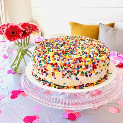 8" Cakes
