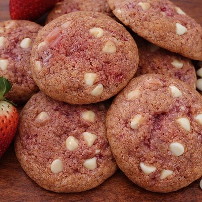 Strawberry Cookie