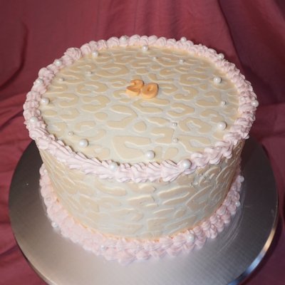 6” round cake 