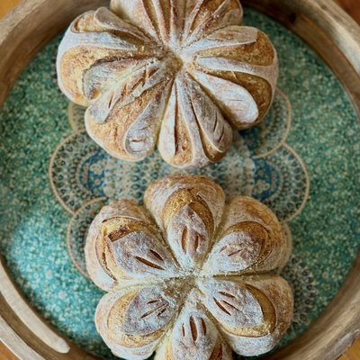 Festive Pumpkin Bread Bowls